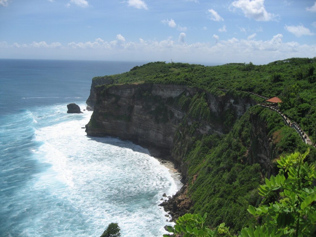 Surfing beaches - Uluwatu